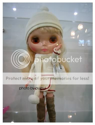 EXPO
.. BLYTHE LIMITED EDITION
. @ Hong Kong
..